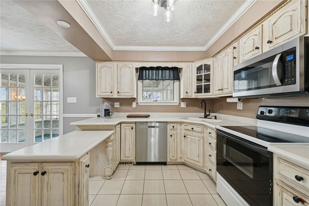 942 Vernon Dr