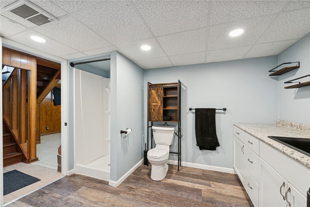 942 Vernon Dr