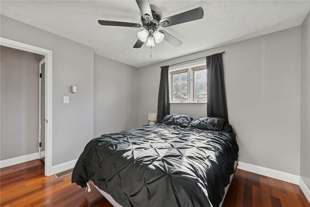 942 Vernon Dr
