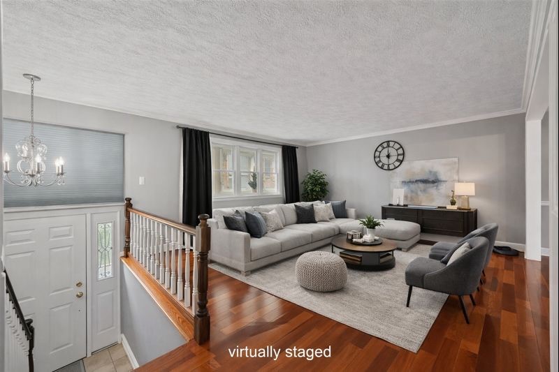 942 Vernon Dr