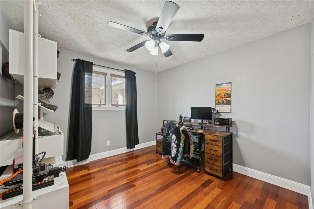 942 Vernon Dr