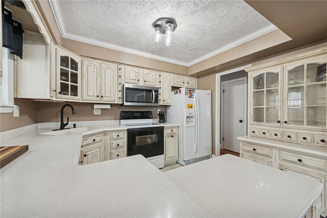 942 Vernon Dr