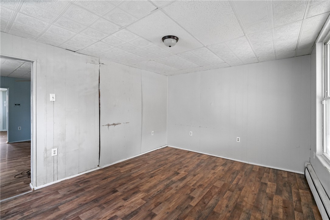 1203 Cunningham Ave