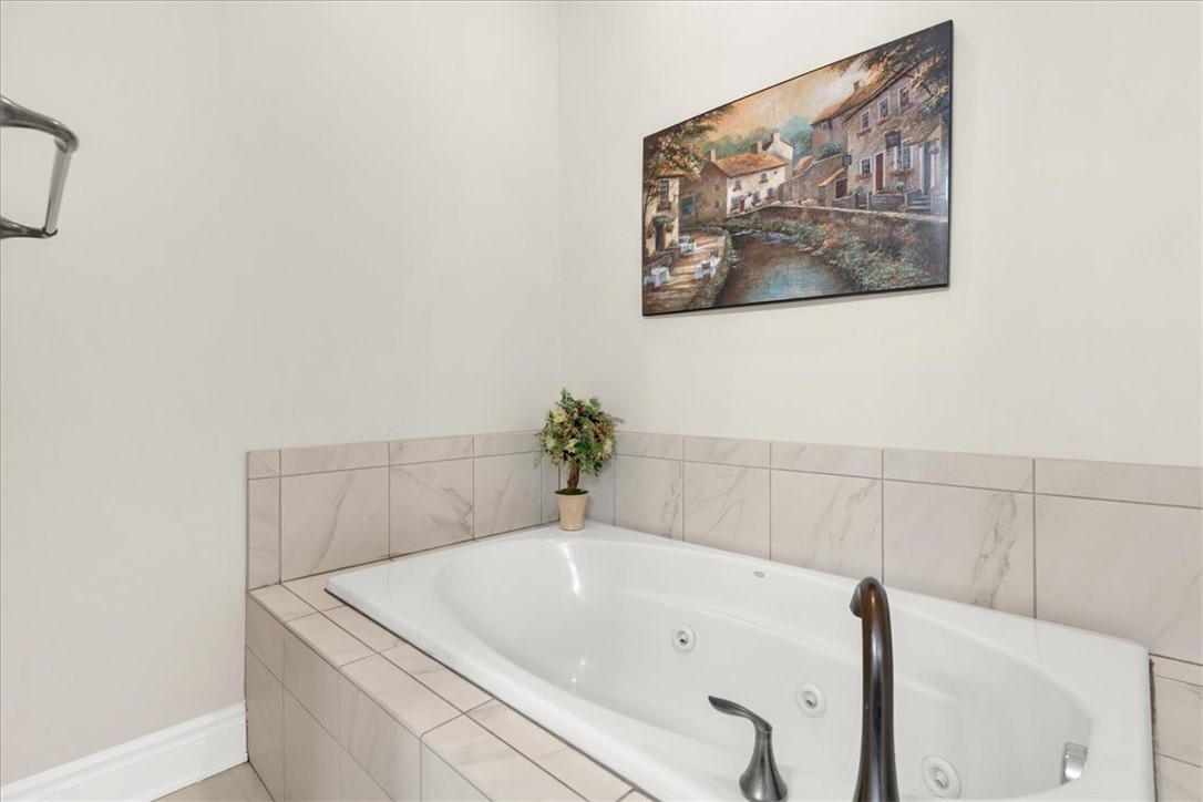 2503 Eloquent Ln