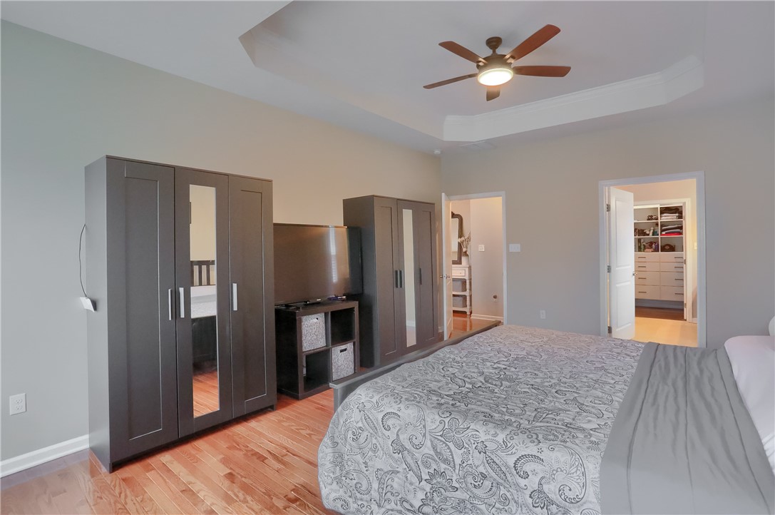 216 Overlook Dr