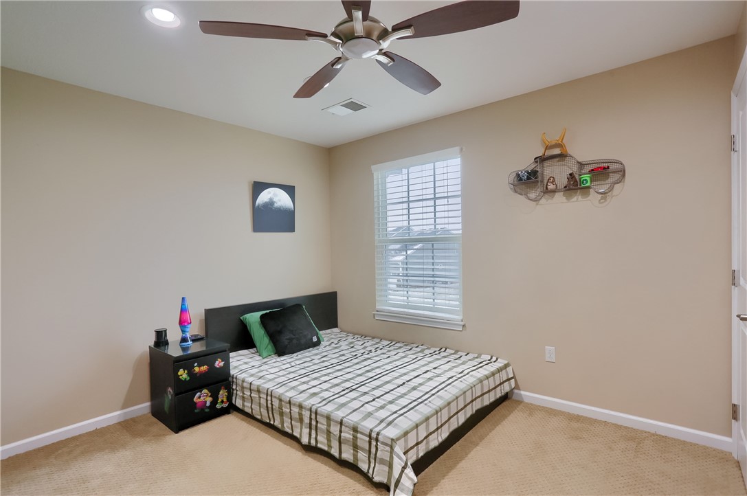 216 Overlook Dr