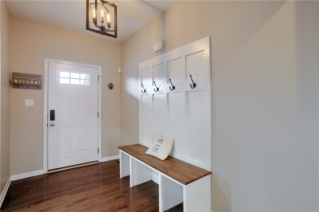 216 Overlook Dr