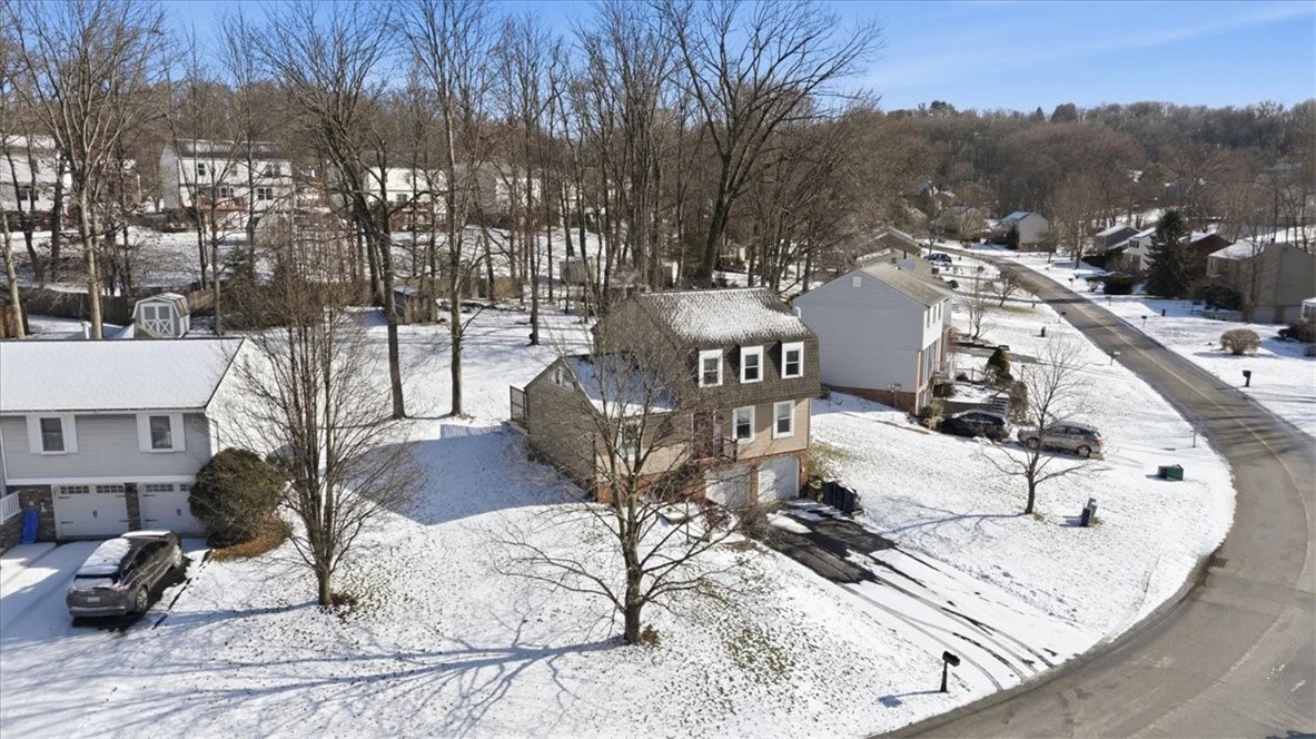 545 Chaparral Dr