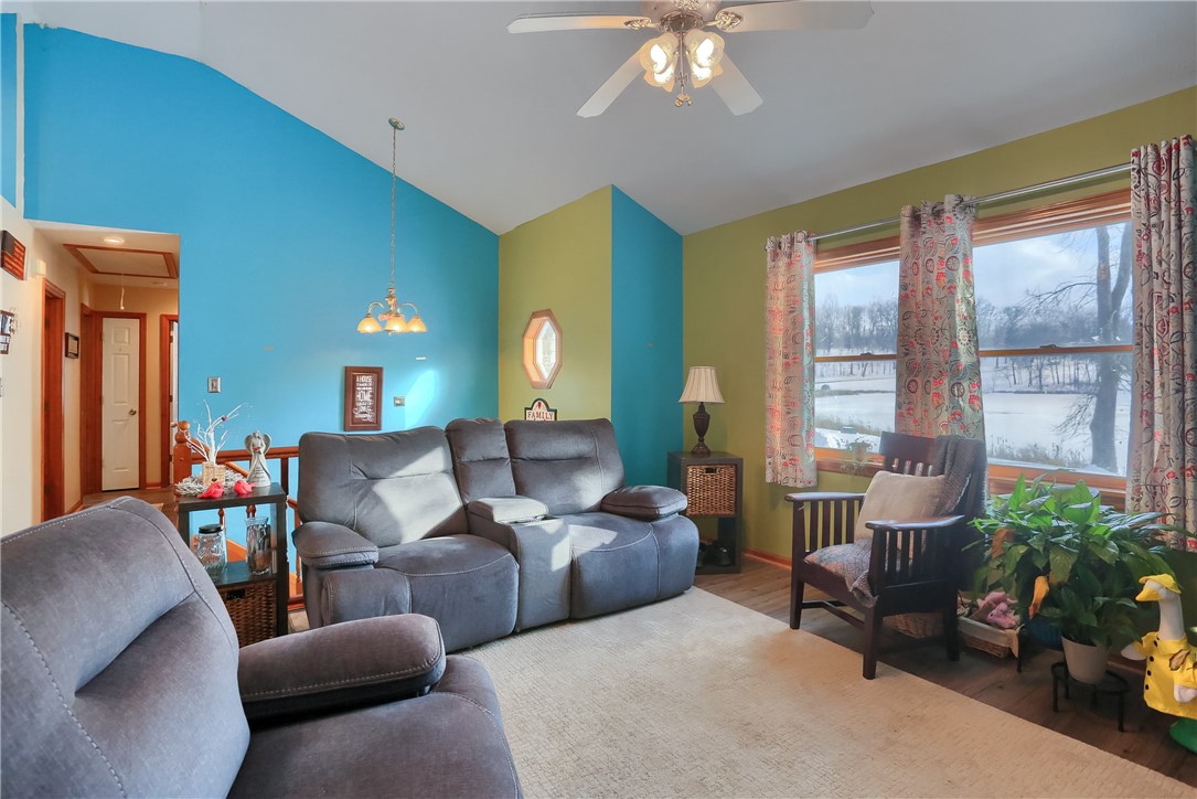 759 Wampum New Galilee Rd