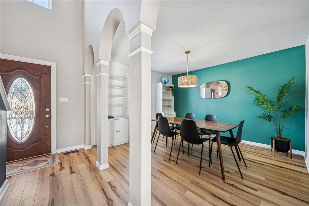 337 Chanticleer Cir