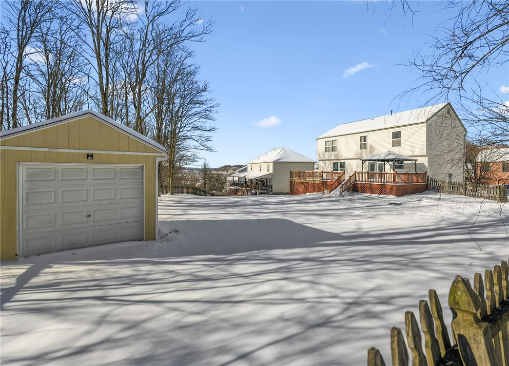 337 Chanticleer Cir