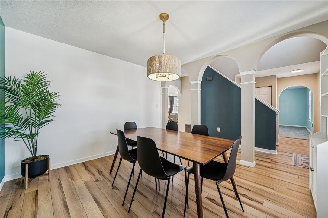 337 Chanticleer Cir