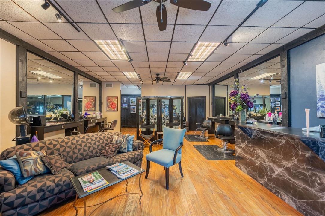 735 Allegheny River Blvd