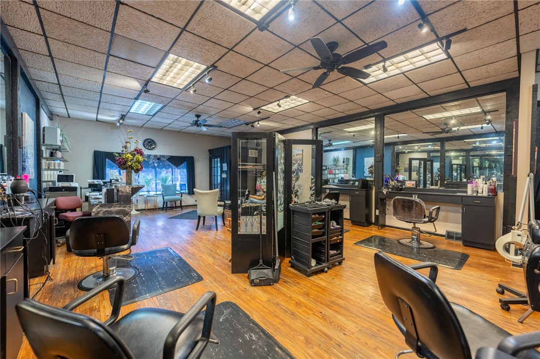 735 Allegheny River Blvd