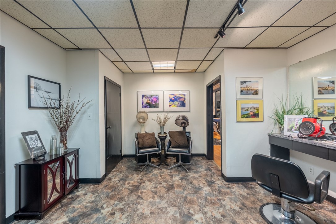 735 Allegheny River Blvd