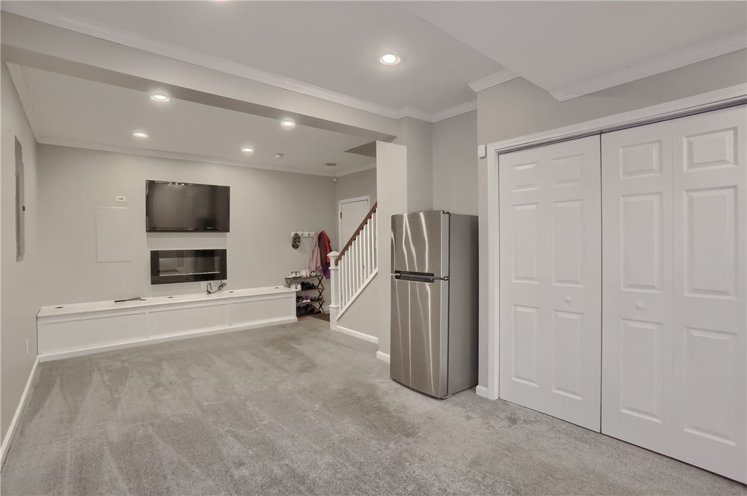 221 Strawberry Circle Apt, suite, floor, etc.