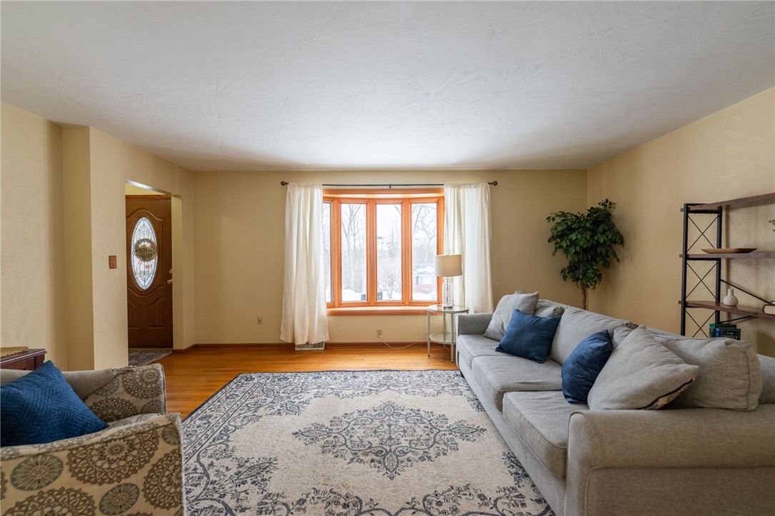 119 Covewood Dr