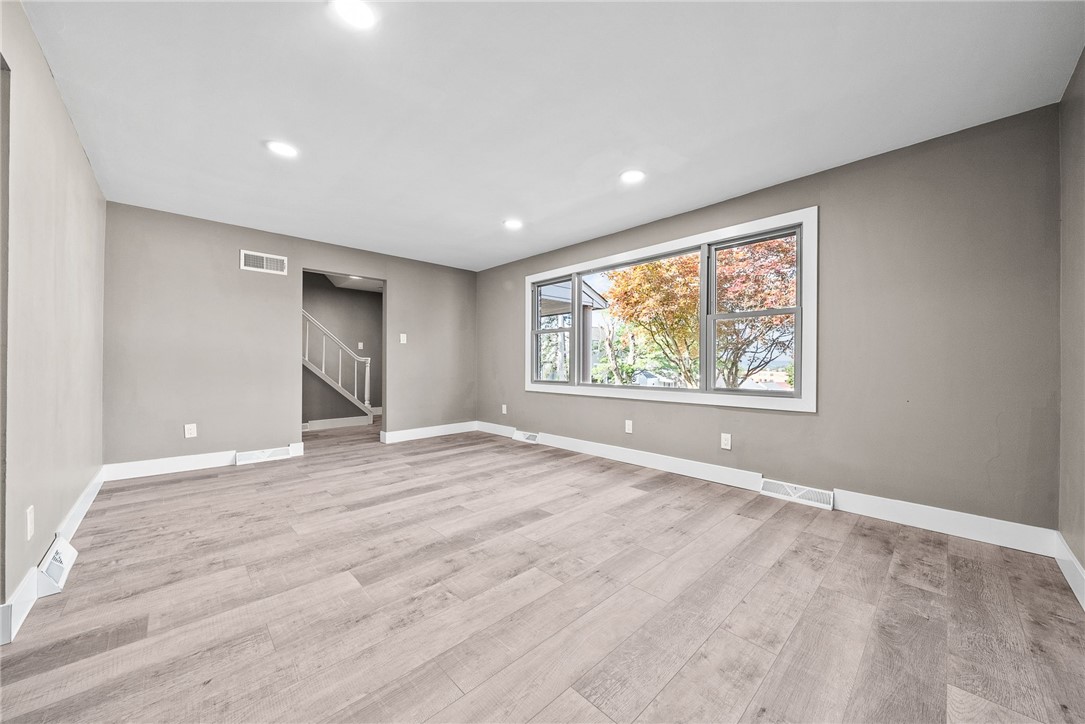 755 Massachusetts St