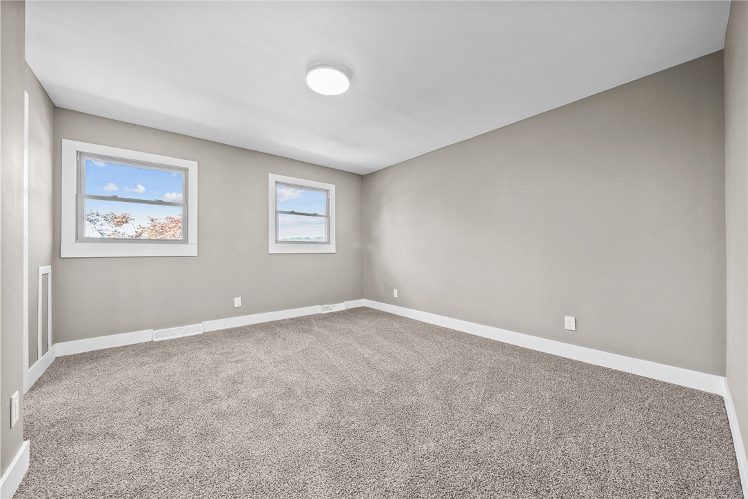 755 Massachusetts St