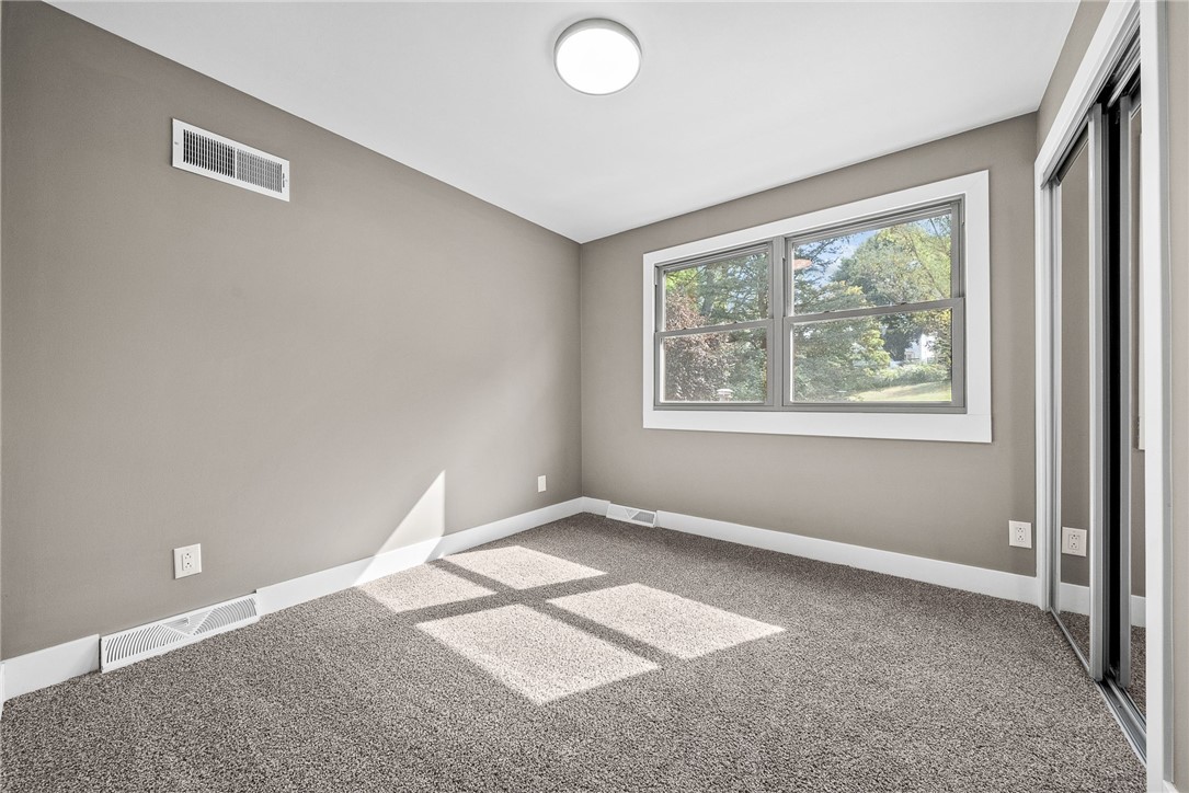 755 Massachusetts St