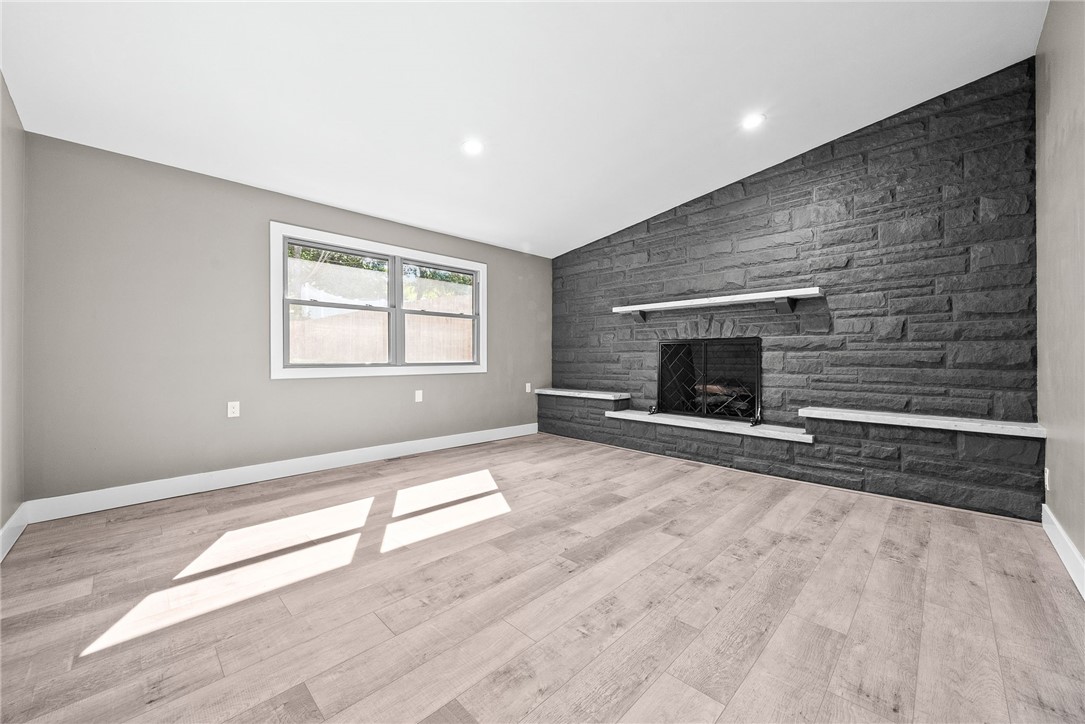 755 Massachusetts St