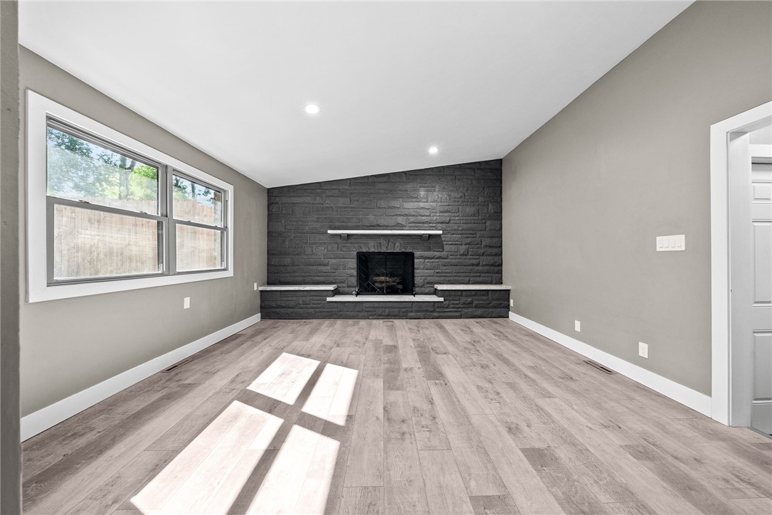 755 Massachusetts St