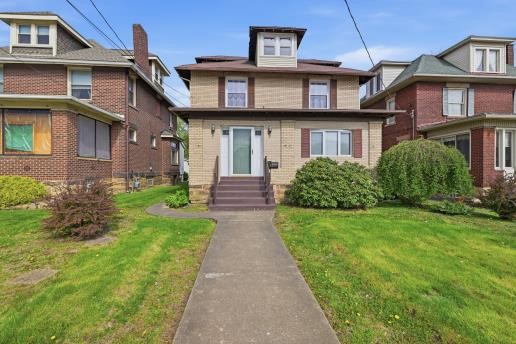 2304 Highland Ave