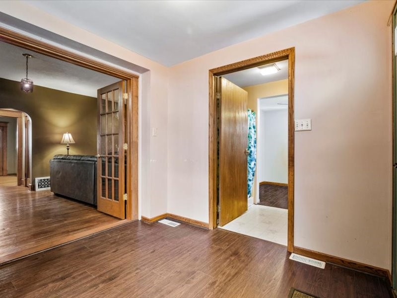2304 Highland Ave