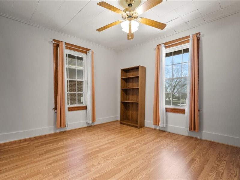 2304 Highland Ave