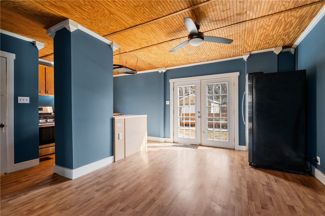 538 Holmes Ave