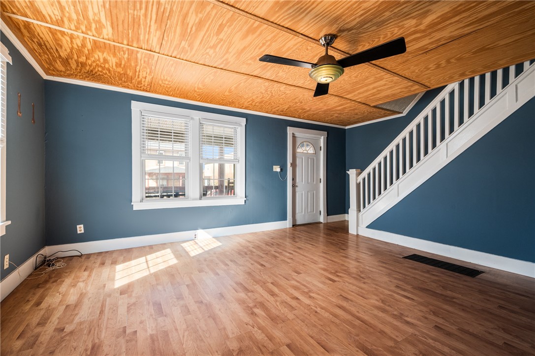 538 Holmes Ave