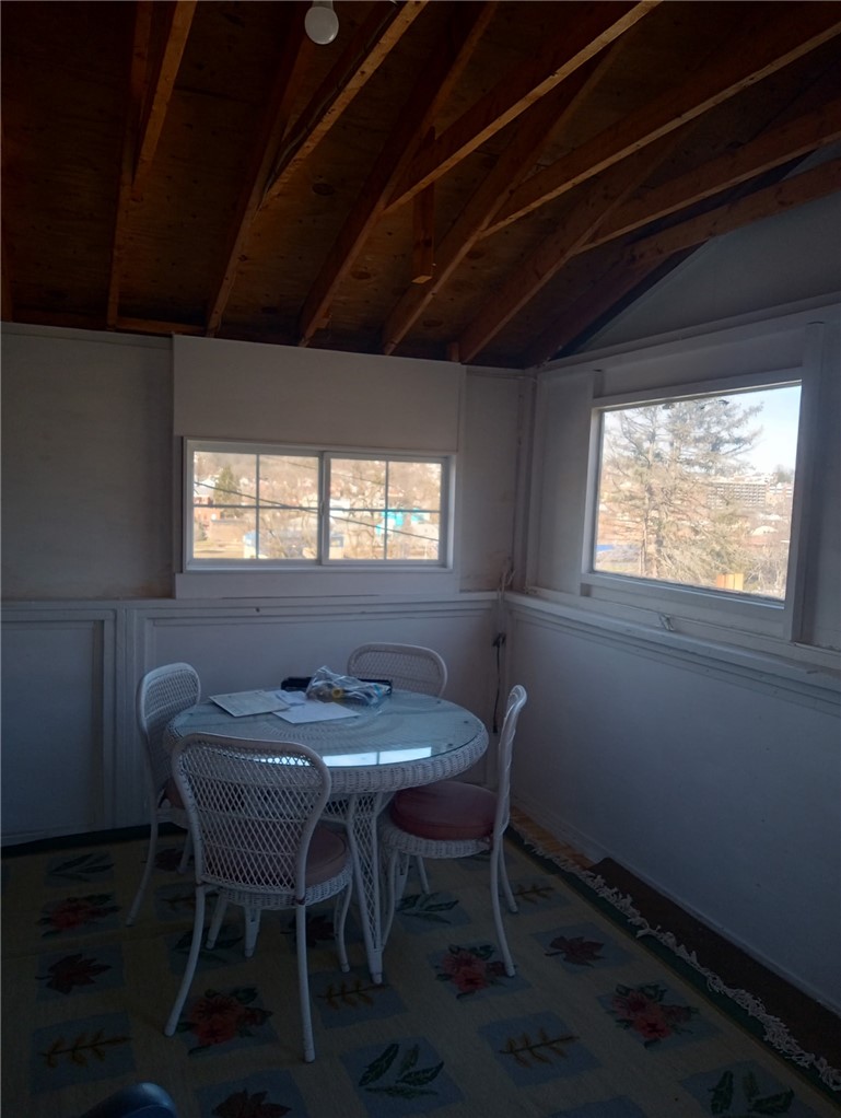 201 Bernstein Ave