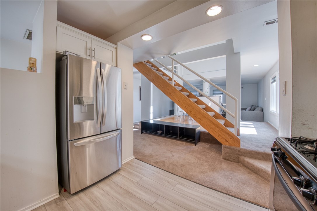 5030 5th Ave 213