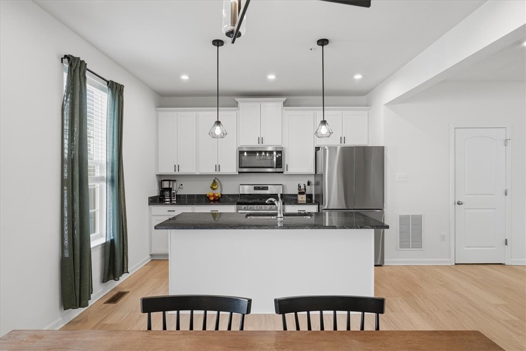 220 Truth Cir