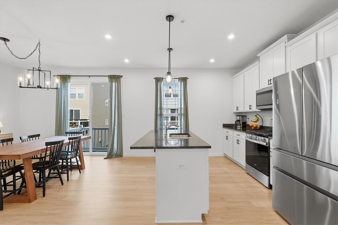 220 Truth Cir