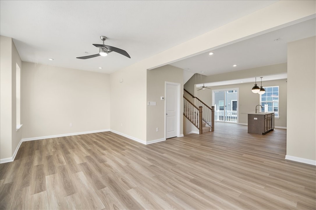 216 Truth Cir