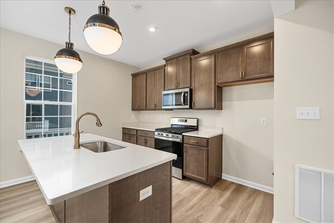 216 Truth Cir