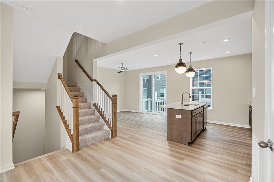216 Truth Cir