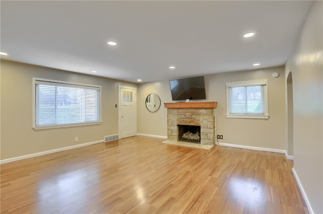1145 Dutch Ridge Rd