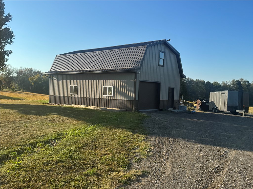 2672 W County Line