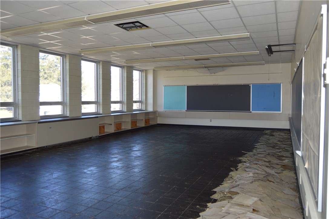 139 School St