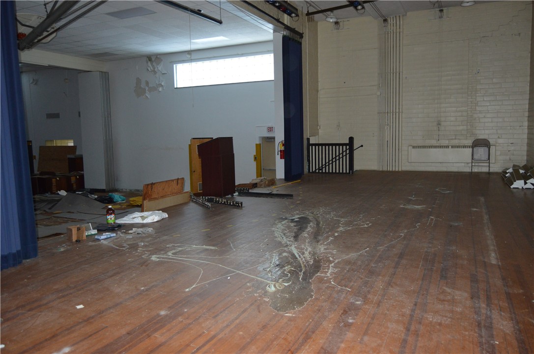 139 School St