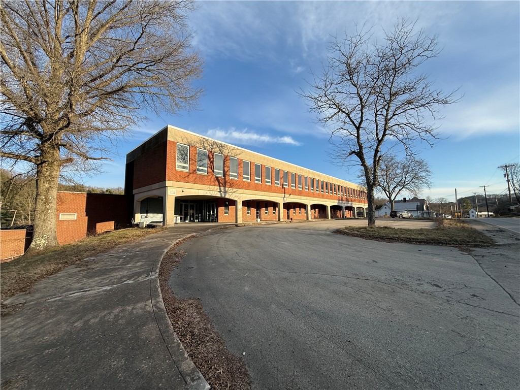 139 School St
