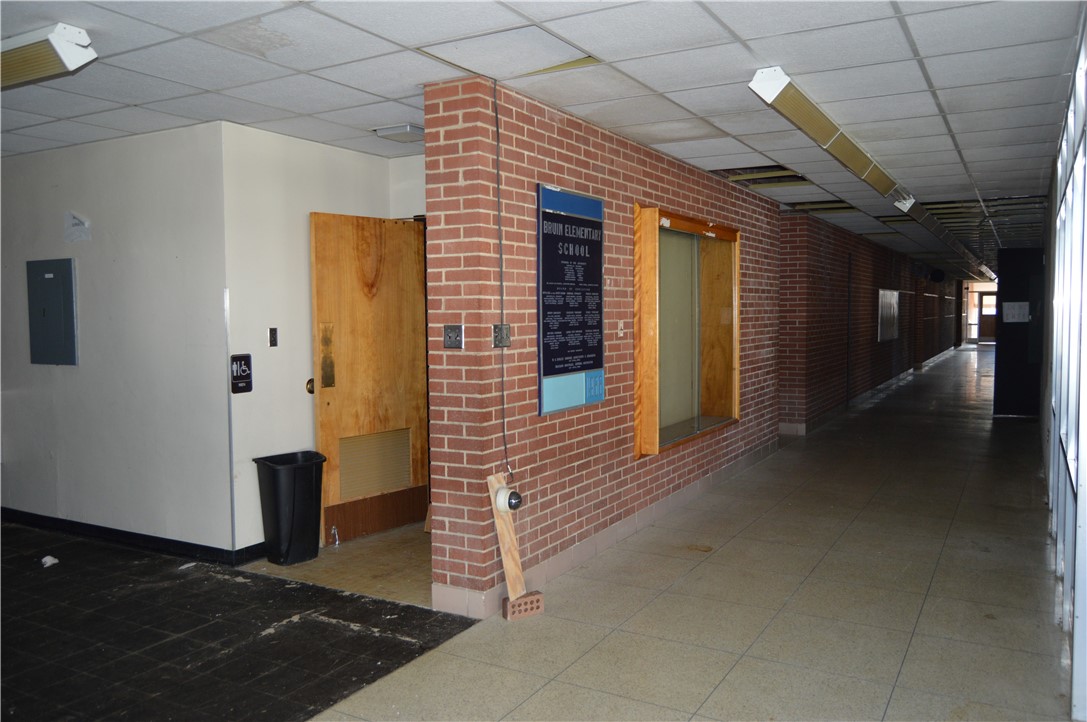 139 School St