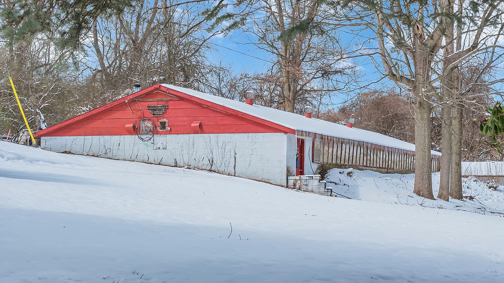 108 Pfeifer Rd