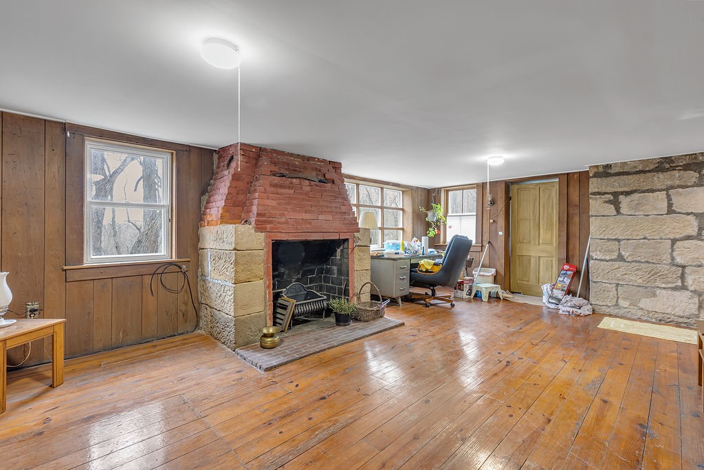 108 Pfeifer Rd