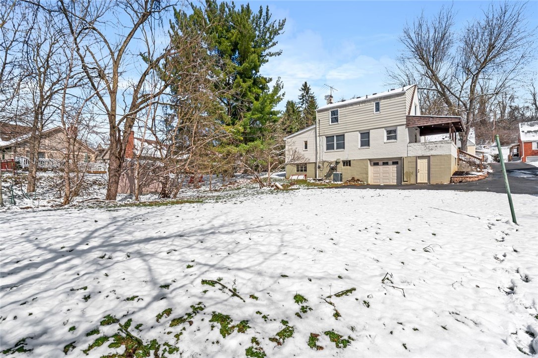 302 Elmbrook Ln