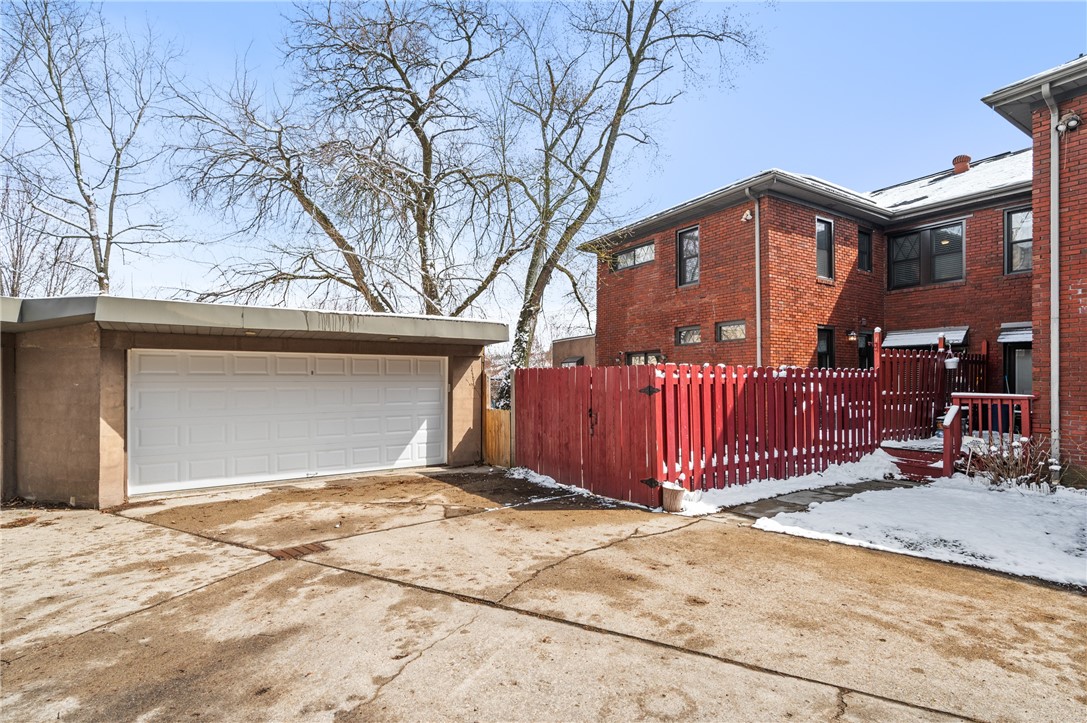 6539 Wilkins Ave