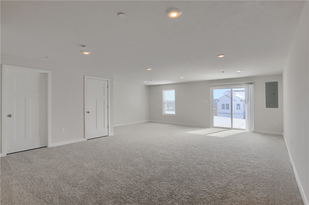 122 Scotland Ln