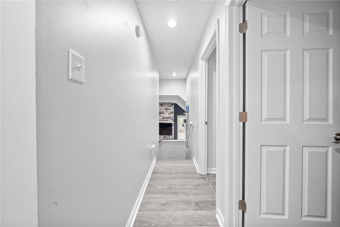 1217 Parkside Dr